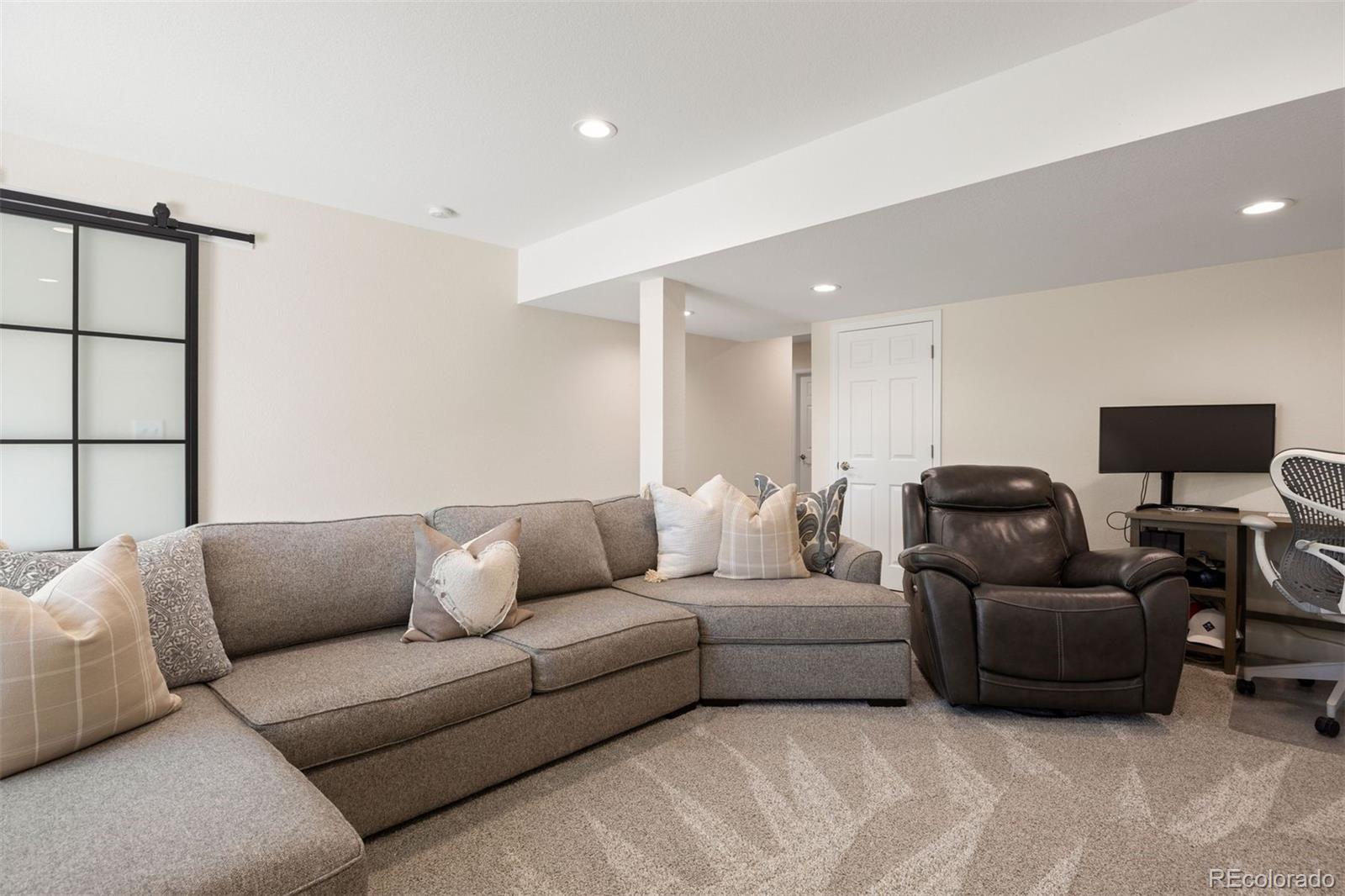 MLS Image #36 for 8333  briar trace way,castle pines, Colorado