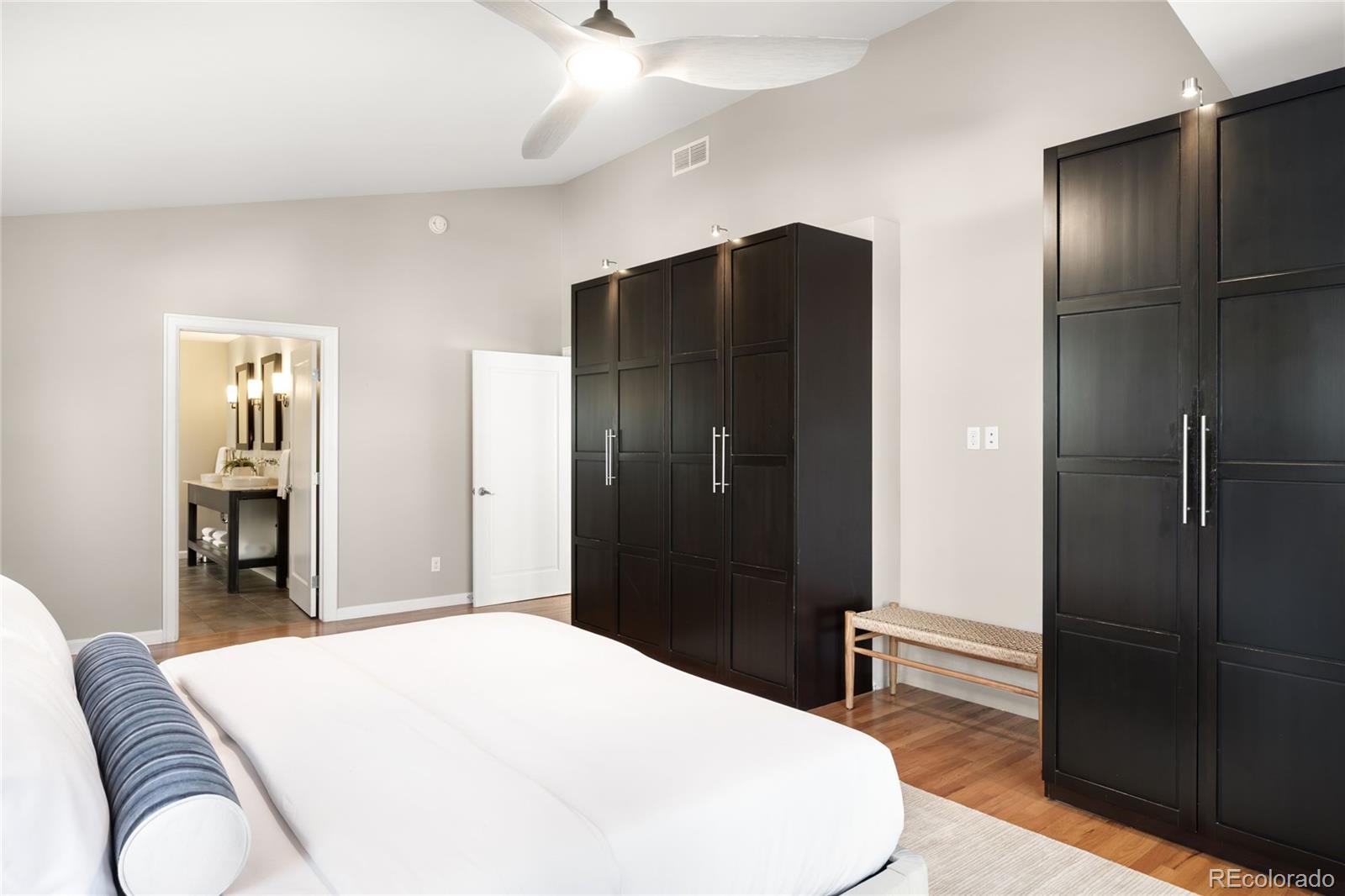MLS Image #18 for 1717  newport street,denver, Colorado