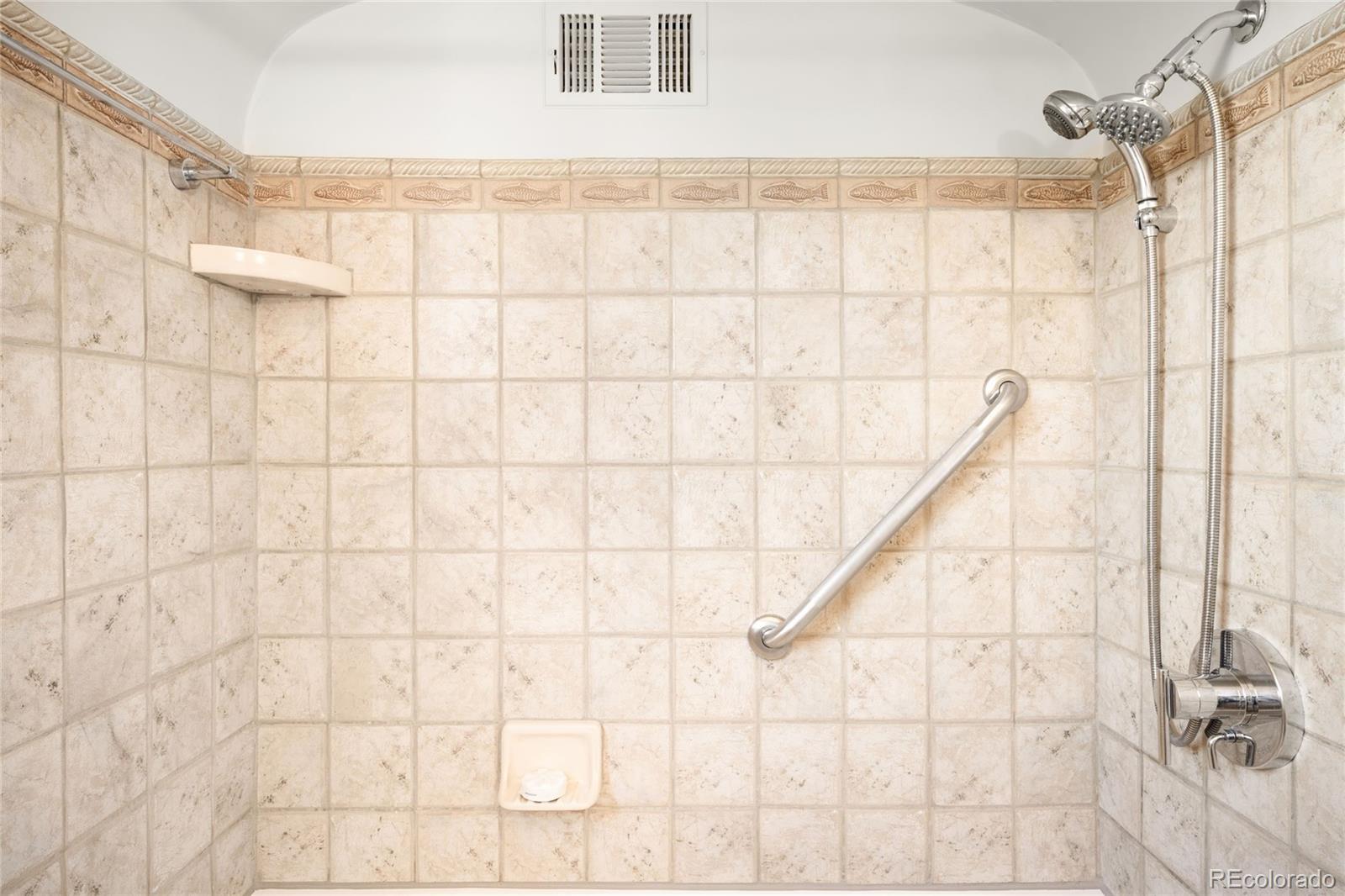 MLS Image #26 for 1717  newport street,denver, Colorado