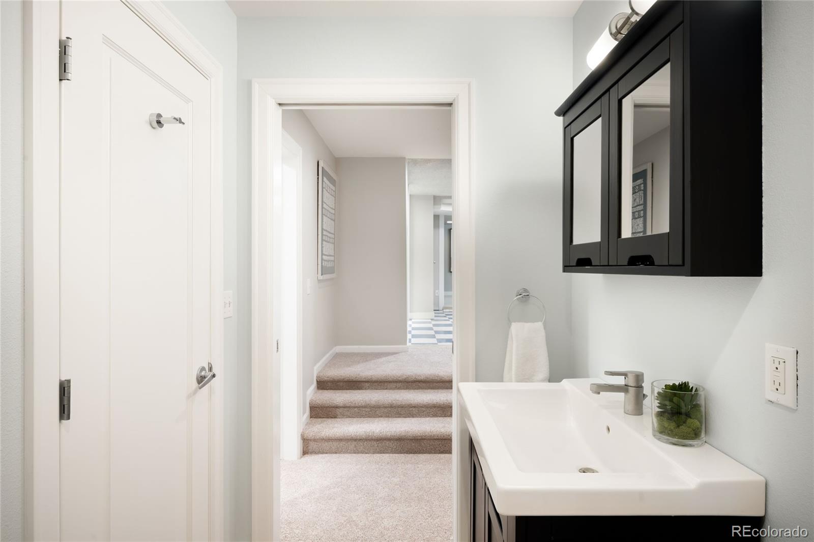 MLS Image #31 for 1717  newport street,denver, Colorado