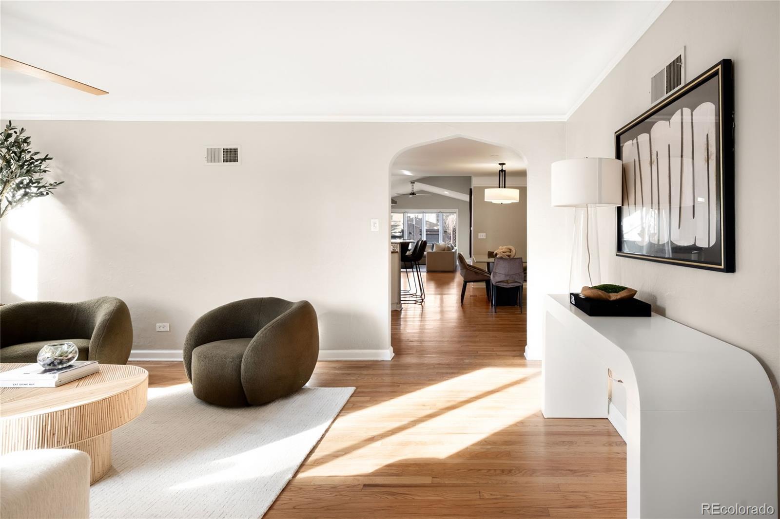 MLS Image #4 for 1717  newport street,denver, Colorado