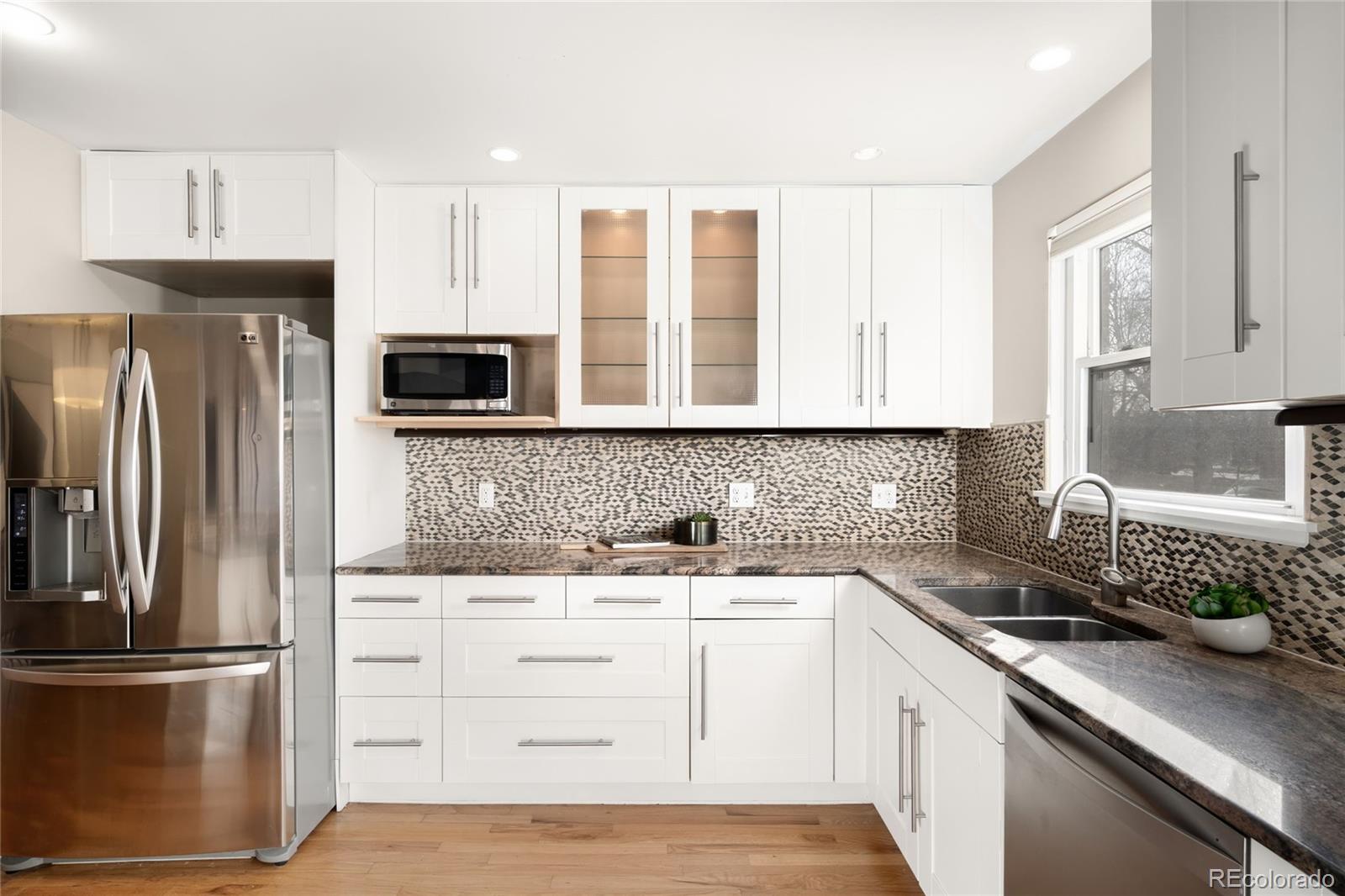 MLS Image #9 for 1717  newport street,denver, Colorado