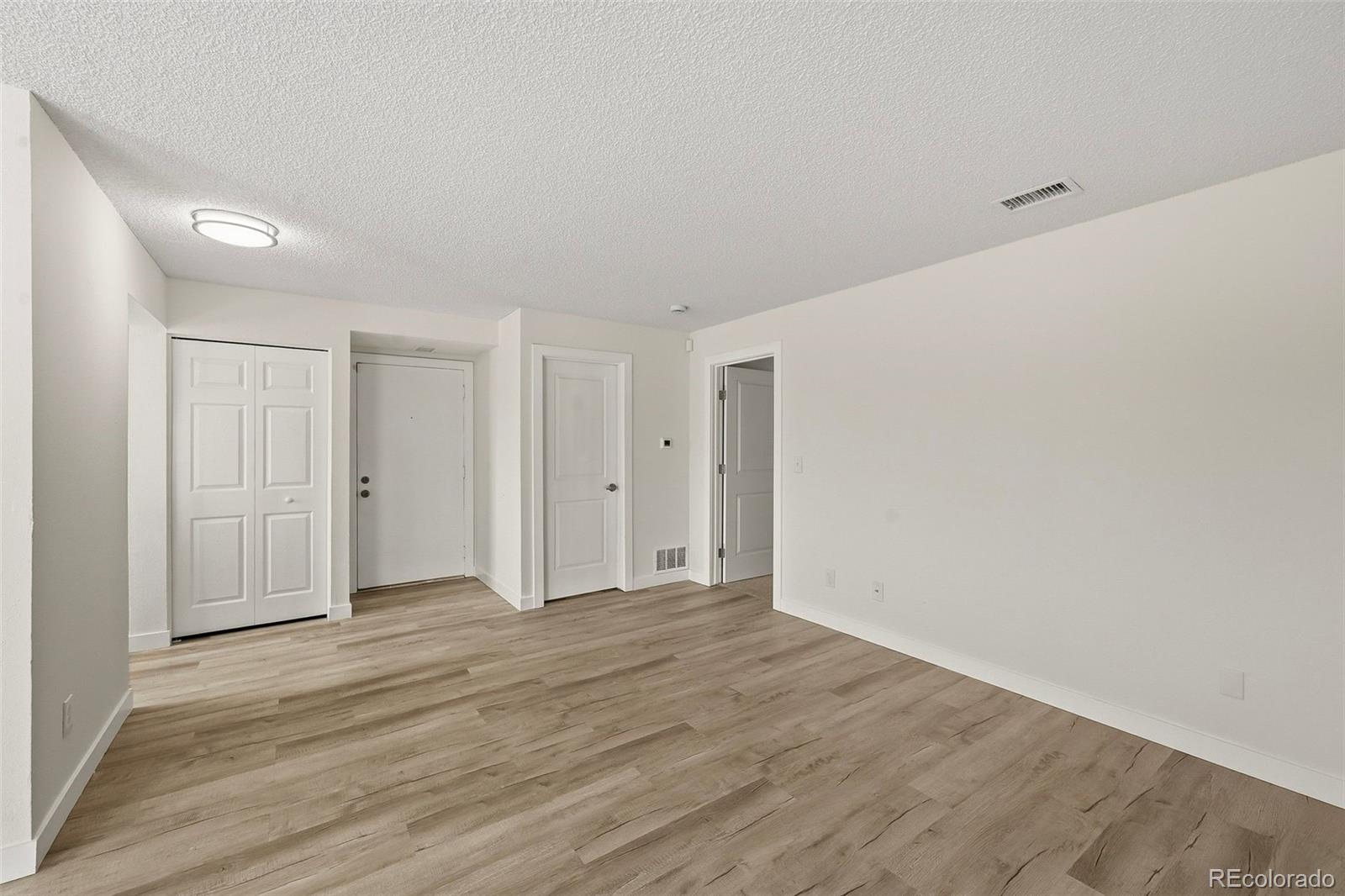 MLS Image #5 for 3053 s ursula circle 102,aurora, Colorado