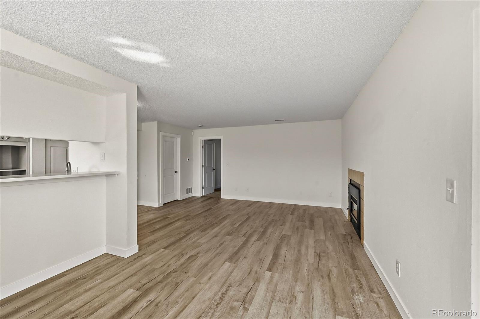 MLS Image #7 for 3053 s ursula circle 102,aurora, Colorado