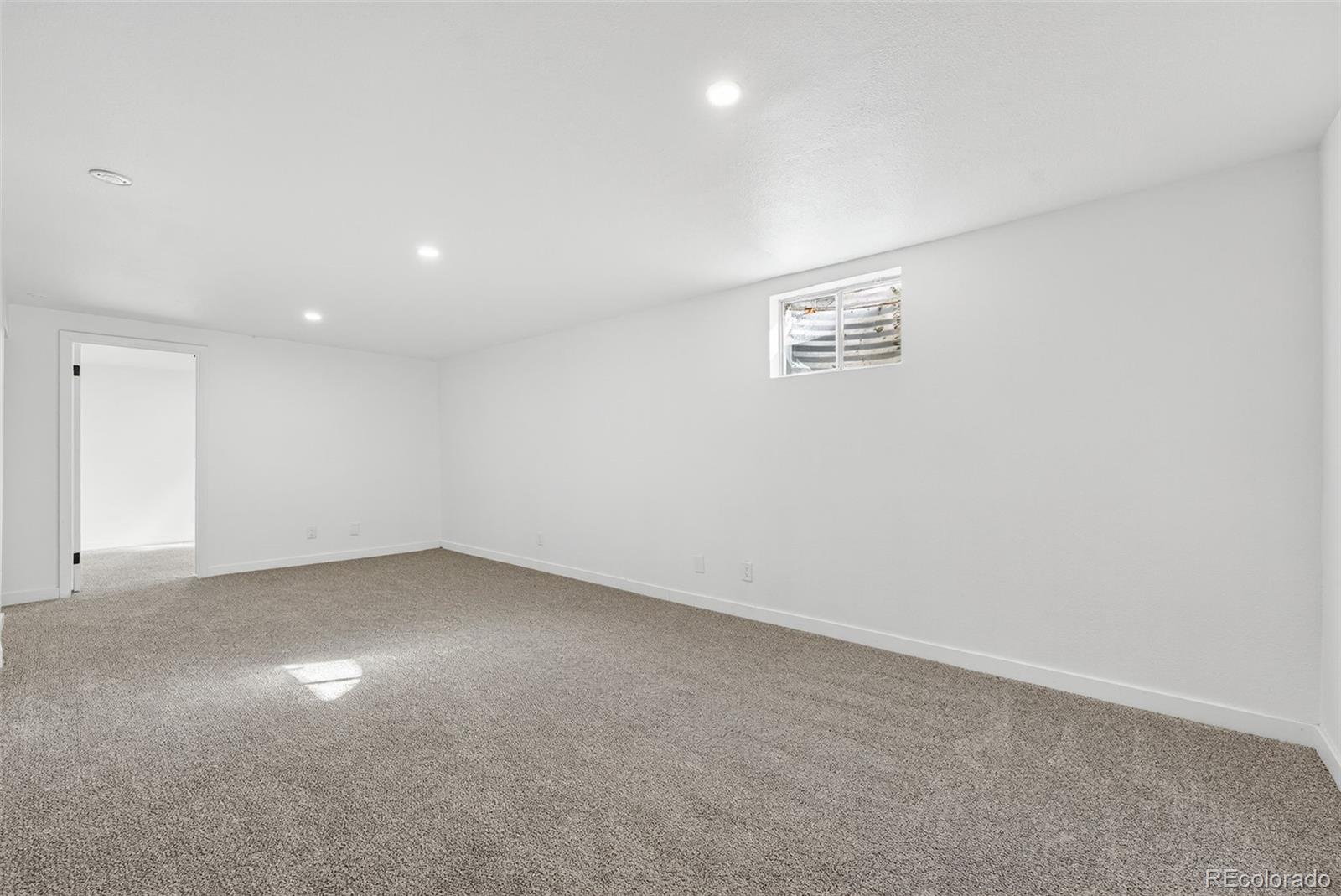 MLS Image #20 for 6419 w 77th avenue,arvada, Colorado
