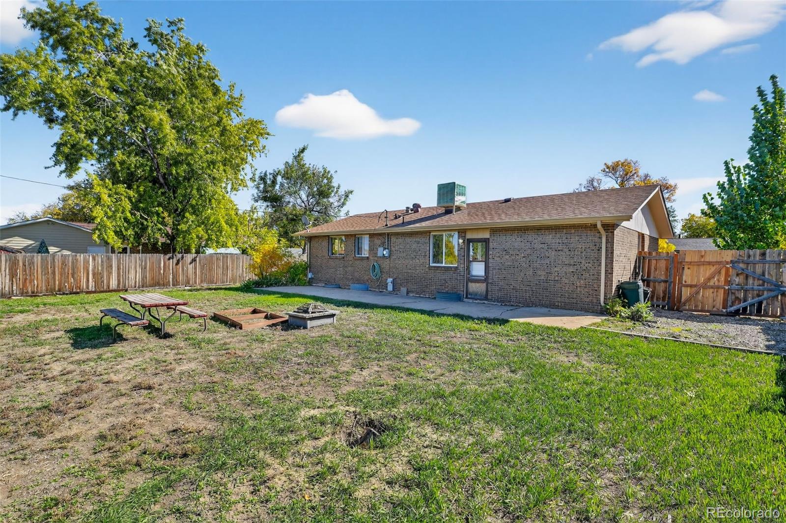 MLS Image #27 for 6419 w 77th avenue,arvada, Colorado