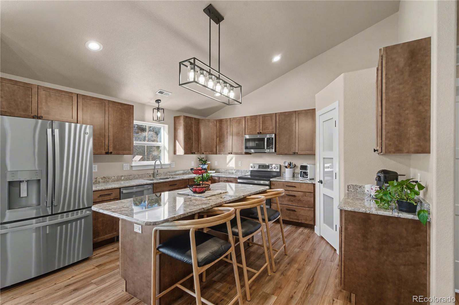 MLS Image #10 for 816  meadow lane,palmer lake, Colorado