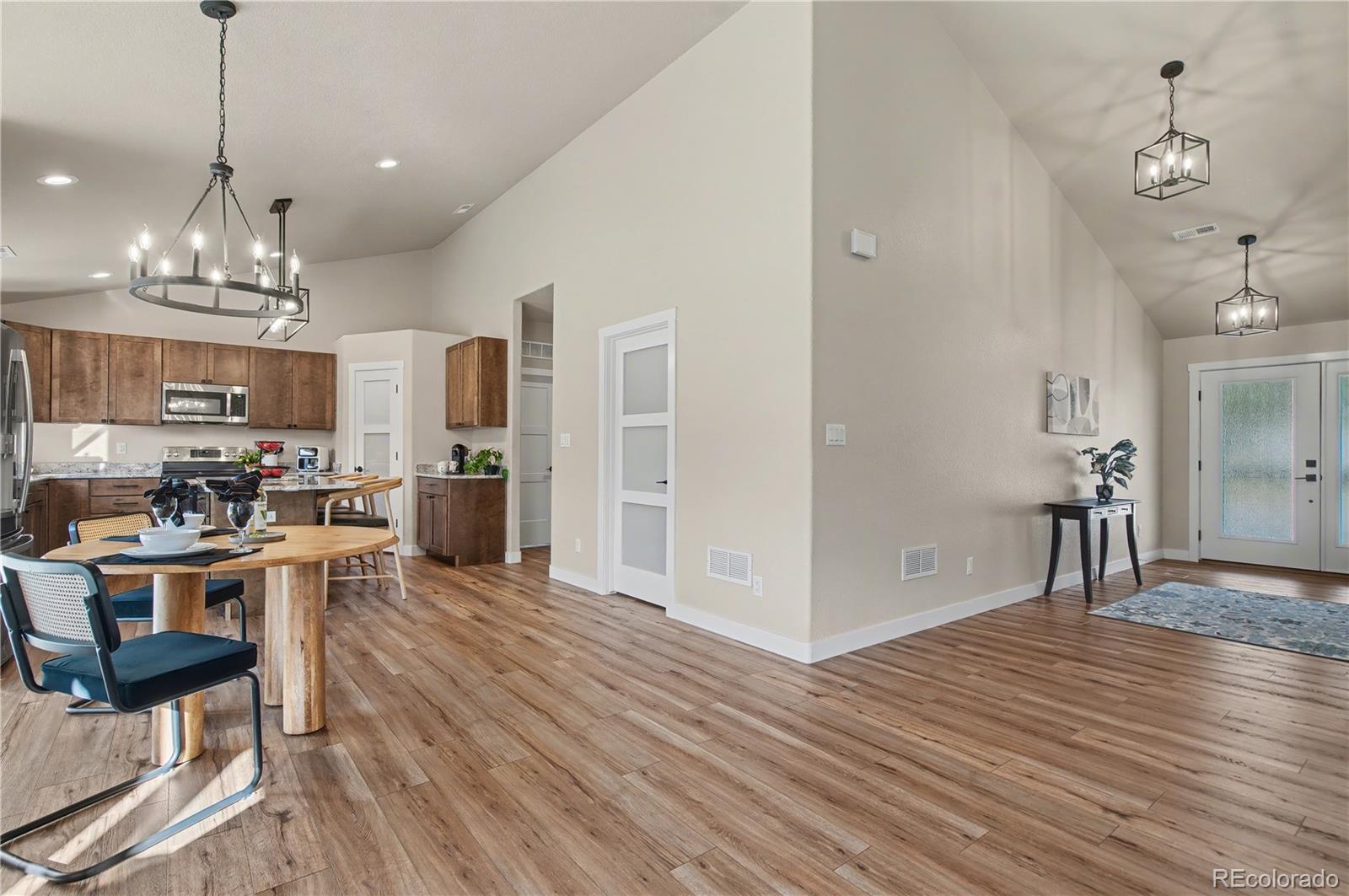 MLS Image #9 for 816  meadow lane,palmer lake, Colorado