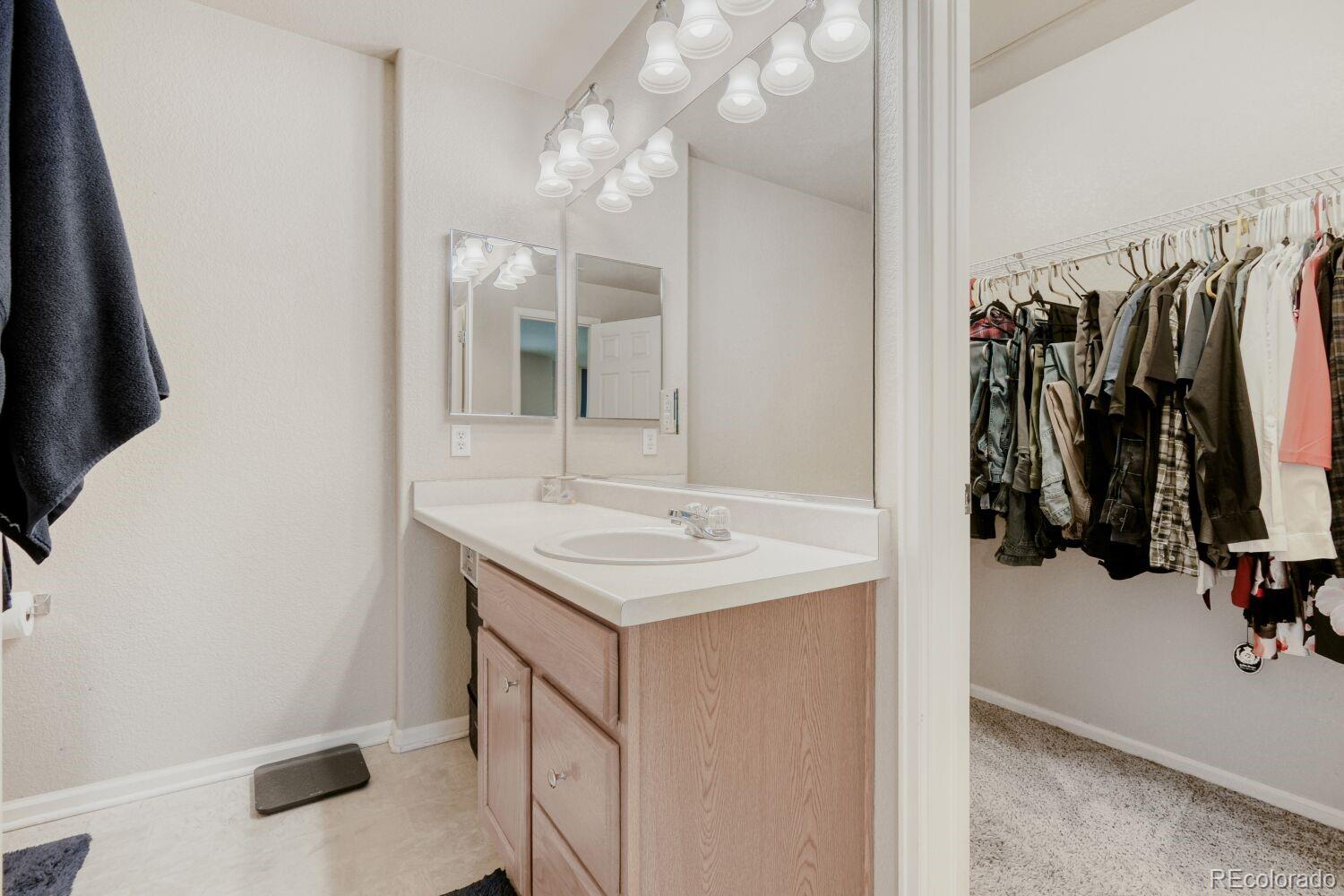 MLS Image #13 for 11991  riverstone circle,henderson, Colorado
