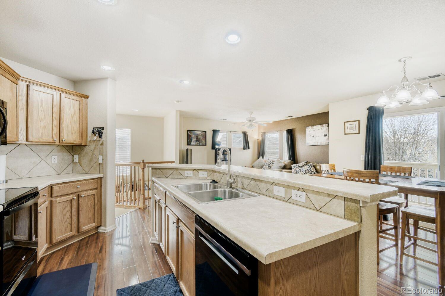 MLS Image #4 for 11991  riverstone circle,henderson, Colorado