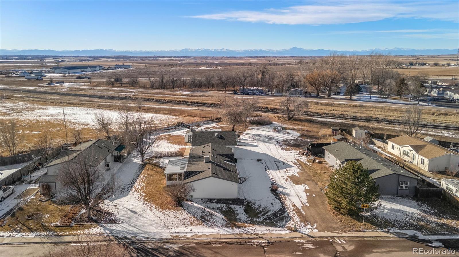 MLS Image #39 for 185  elm street,hudson, Colorado