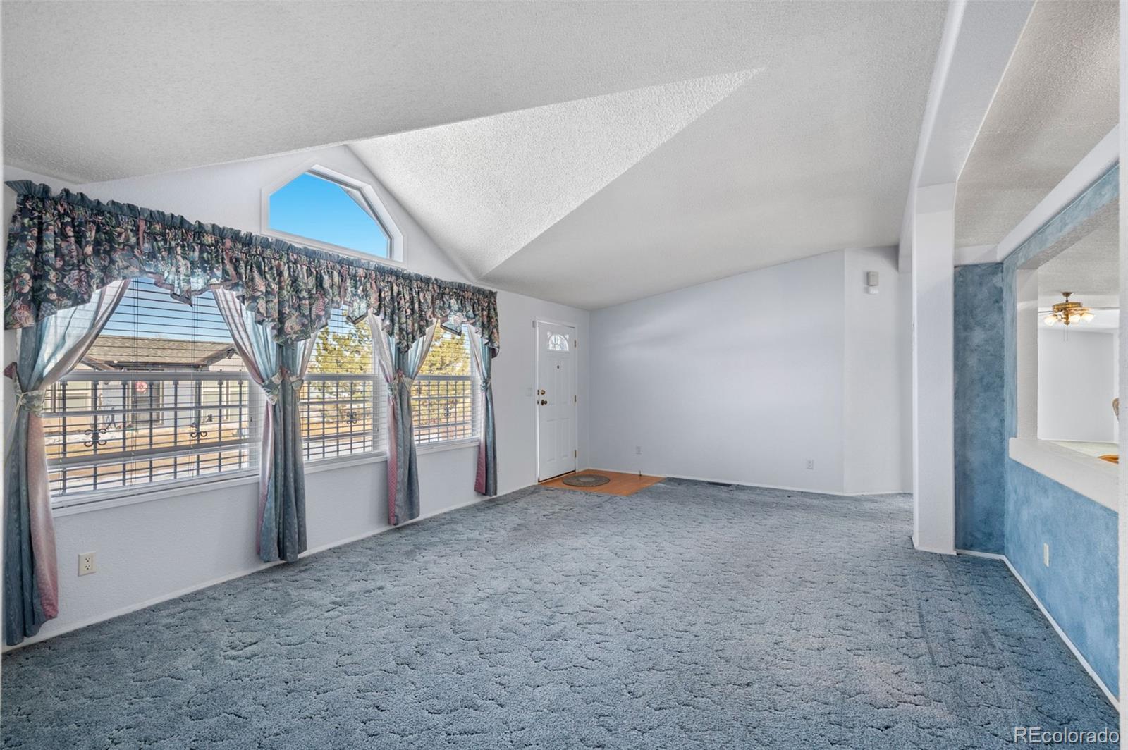 MLS Image #5 for 185  elm street,hudson, Colorado
