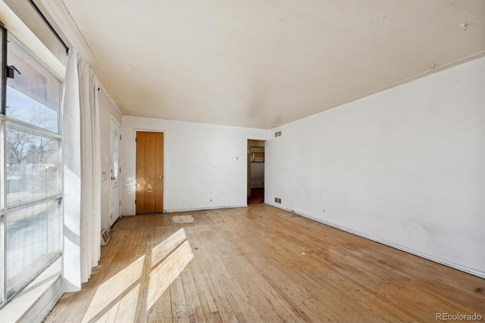 MLS Image #3 for 170 s eaton street,lakewood, Colorado