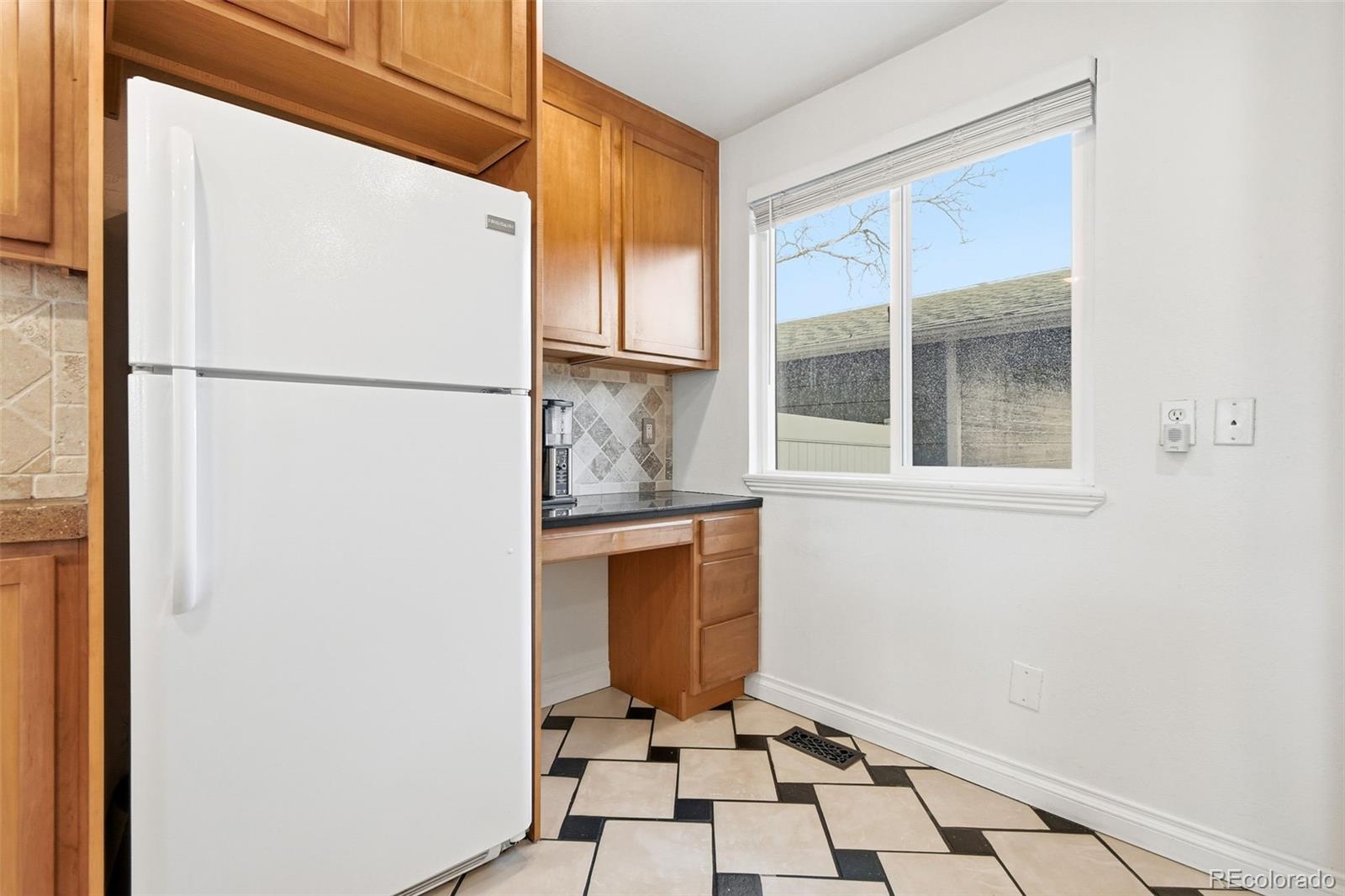 MLS Image #12 for 8686  carr loop,arvada, Colorado