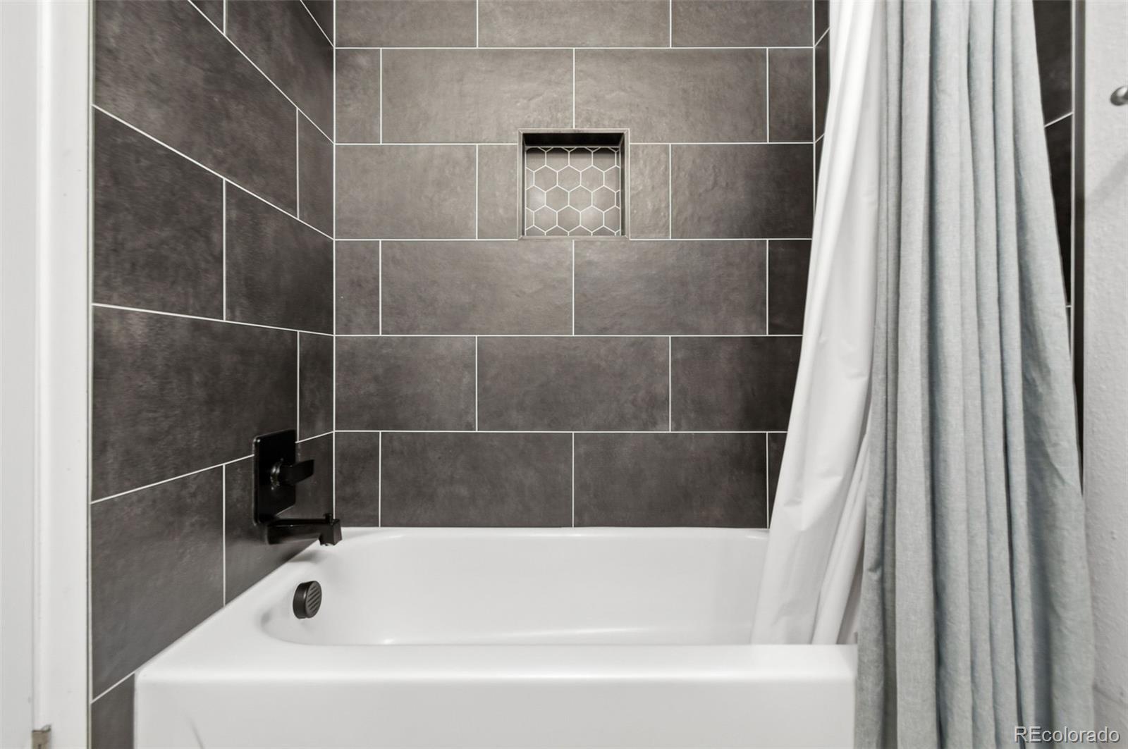 MLS Image #18 for 8686  carr loop,arvada, Colorado