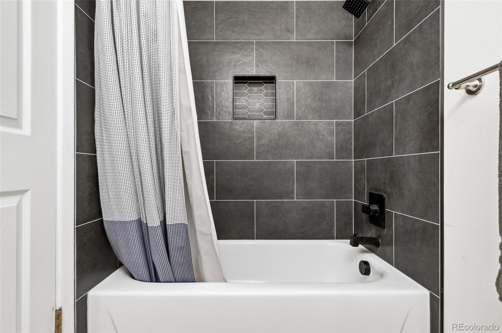MLS Image #22 for 8686  carr loop,arvada, Colorado