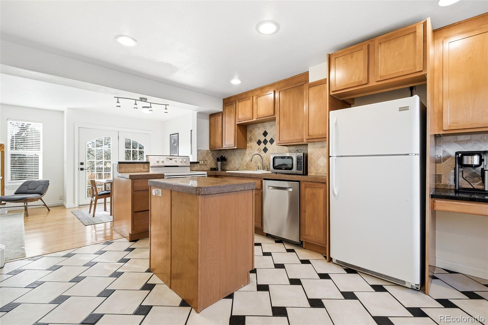 MLS Image #9 for 8686  carr loop,arvada, Colorado