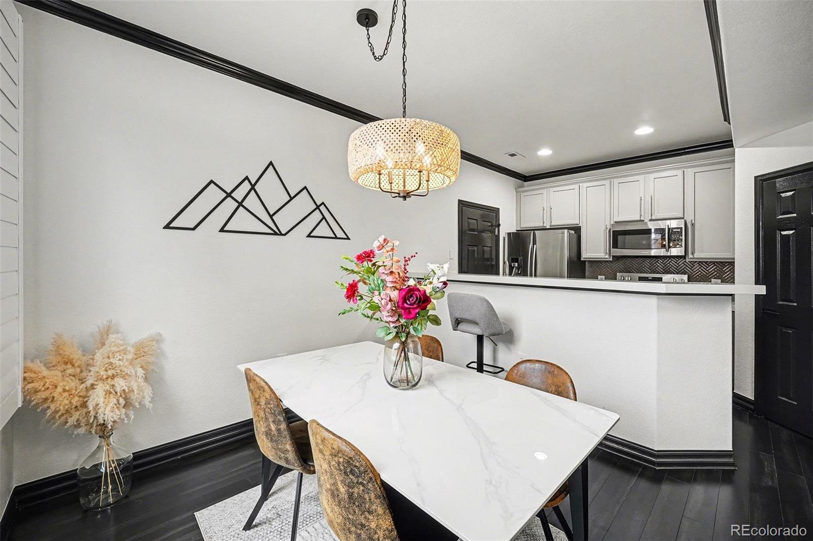 MLS Image #11 for 7777 e 23rd avenue 801,denver, Colorado