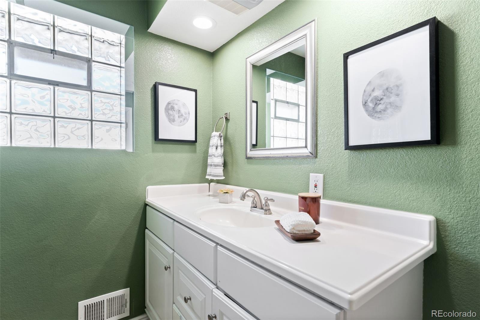MLS Image #20 for 4821  hooker street,denver, Colorado
