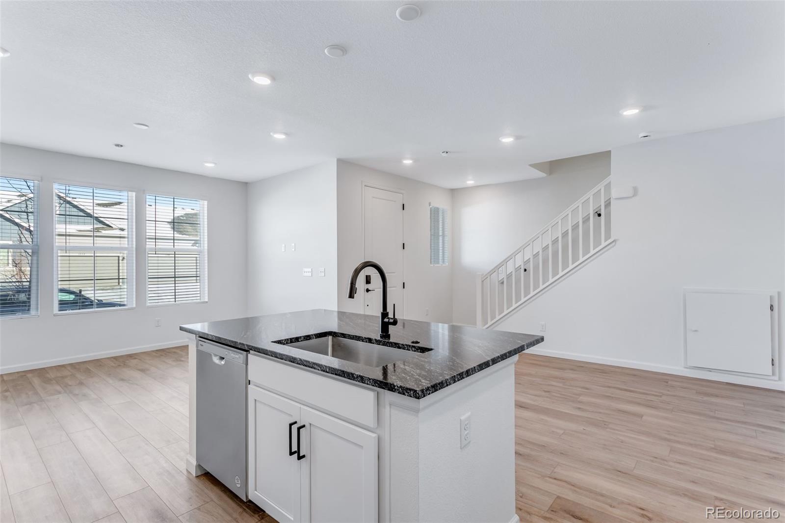 MLS Image #14 for 1761  mount meeker avenue,berthoud, Colorado