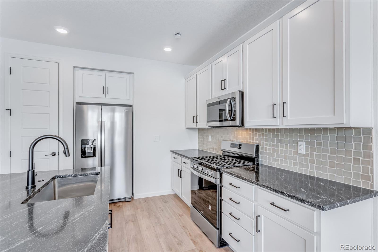 MLS Image #16 for 1761  mount meeker avenue,berthoud, Colorado