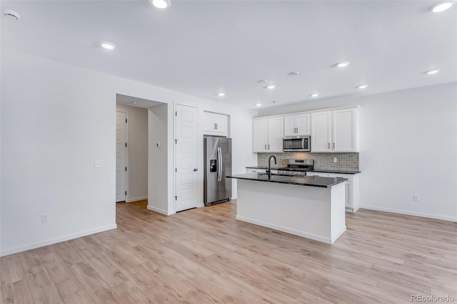 MLS Image #7 for 1761  mount meeker avenue,berthoud, Colorado