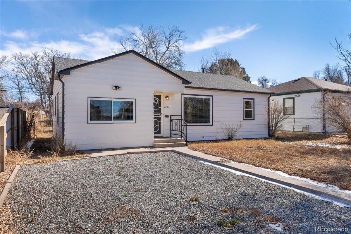 MLS Image #1 for 1364  iola street,aurora, Colorado