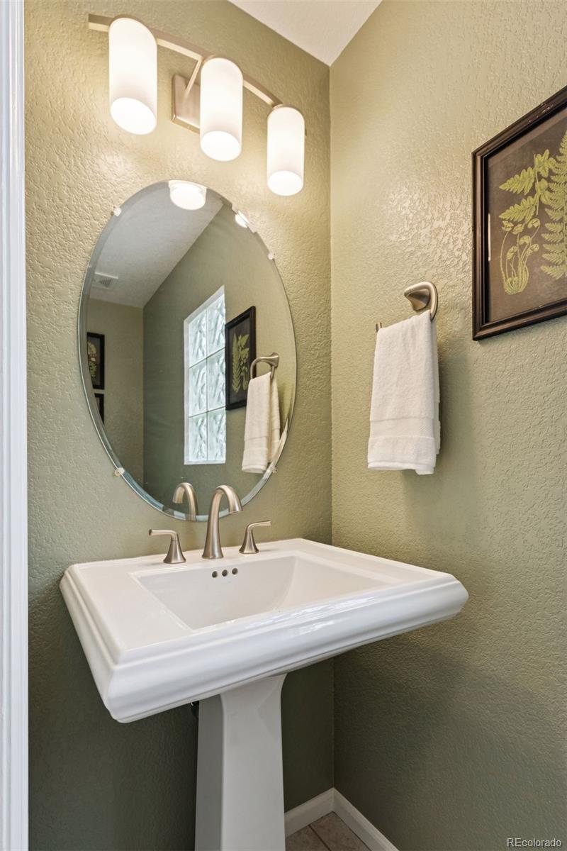 MLS Image #15 for 1219  laurenwood way,highlands ranch, Colorado