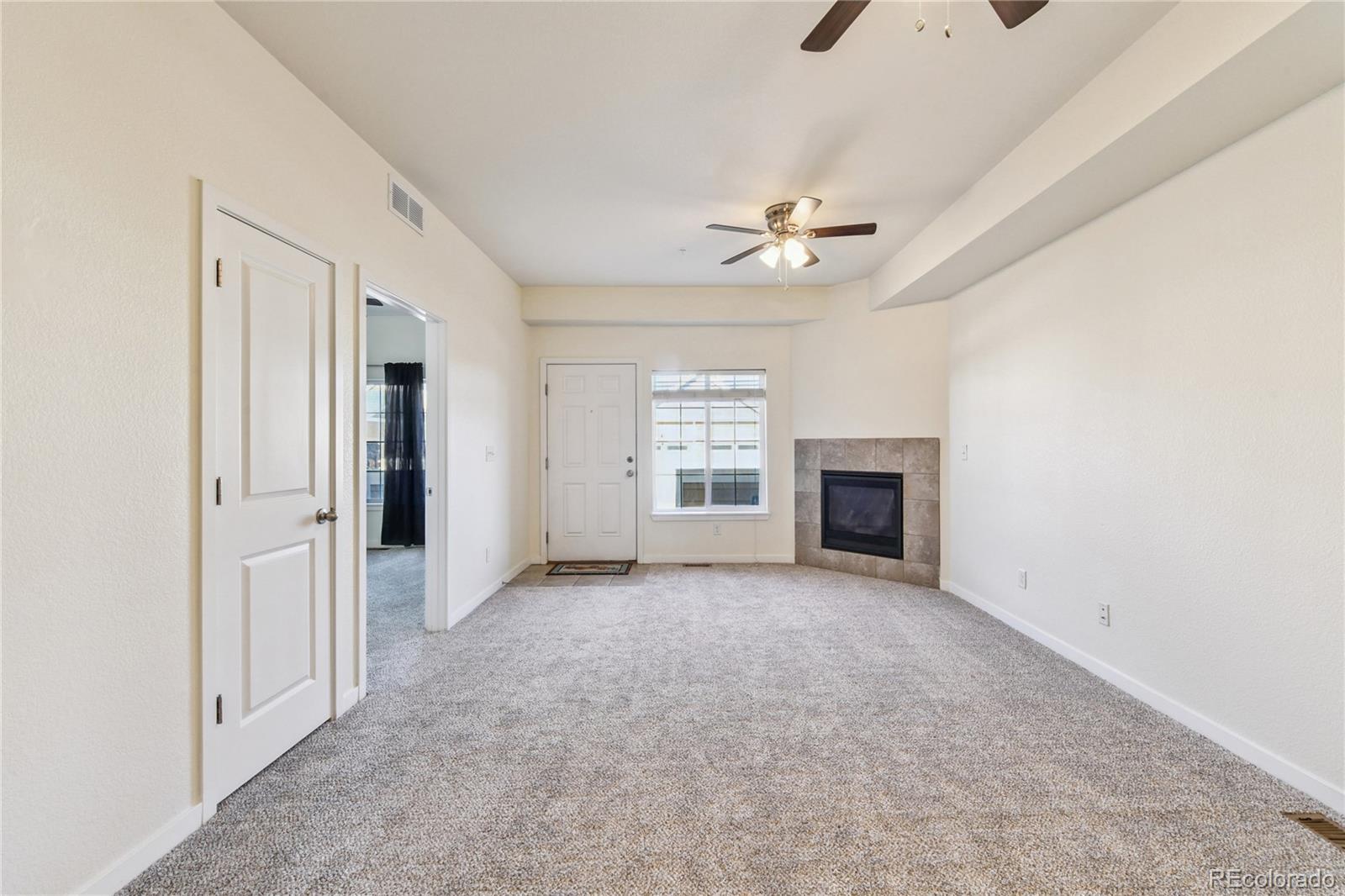 MLS Image #5 for 12856  jasmine street b,thornton, Colorado