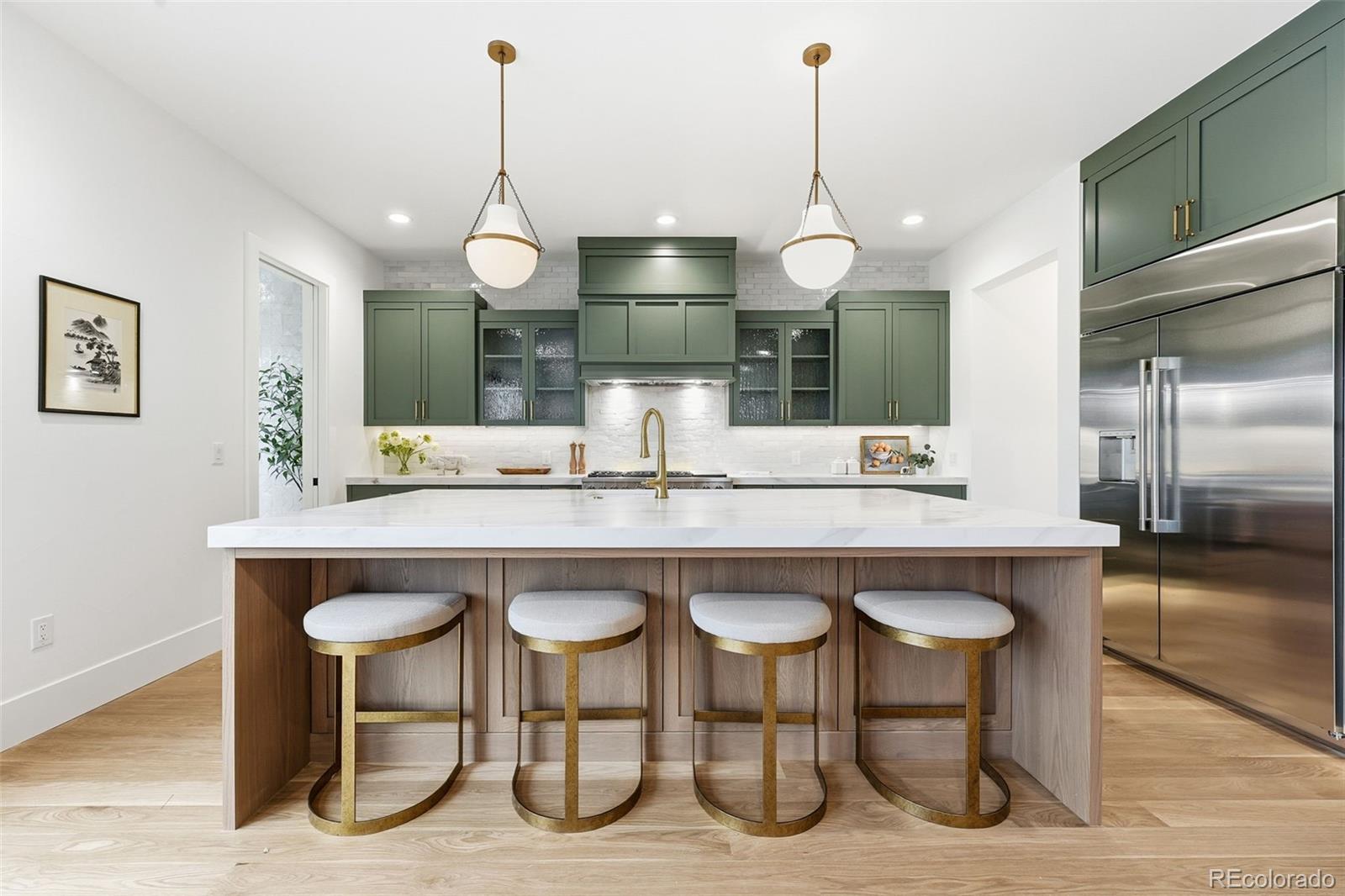 MLS Image #13 for 1395 s saint paul street,denver, Colorado