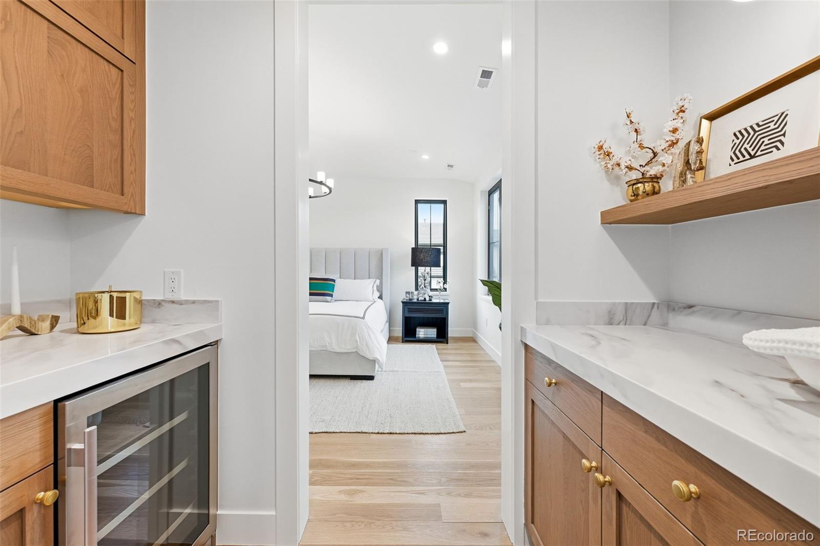 MLS Image #25 for 1395 s saint paul street,denver, Colorado