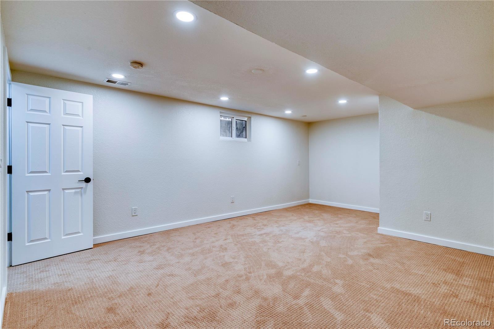 MLS Image #12 for 15068 e hampden circle ,aurora, Colorado