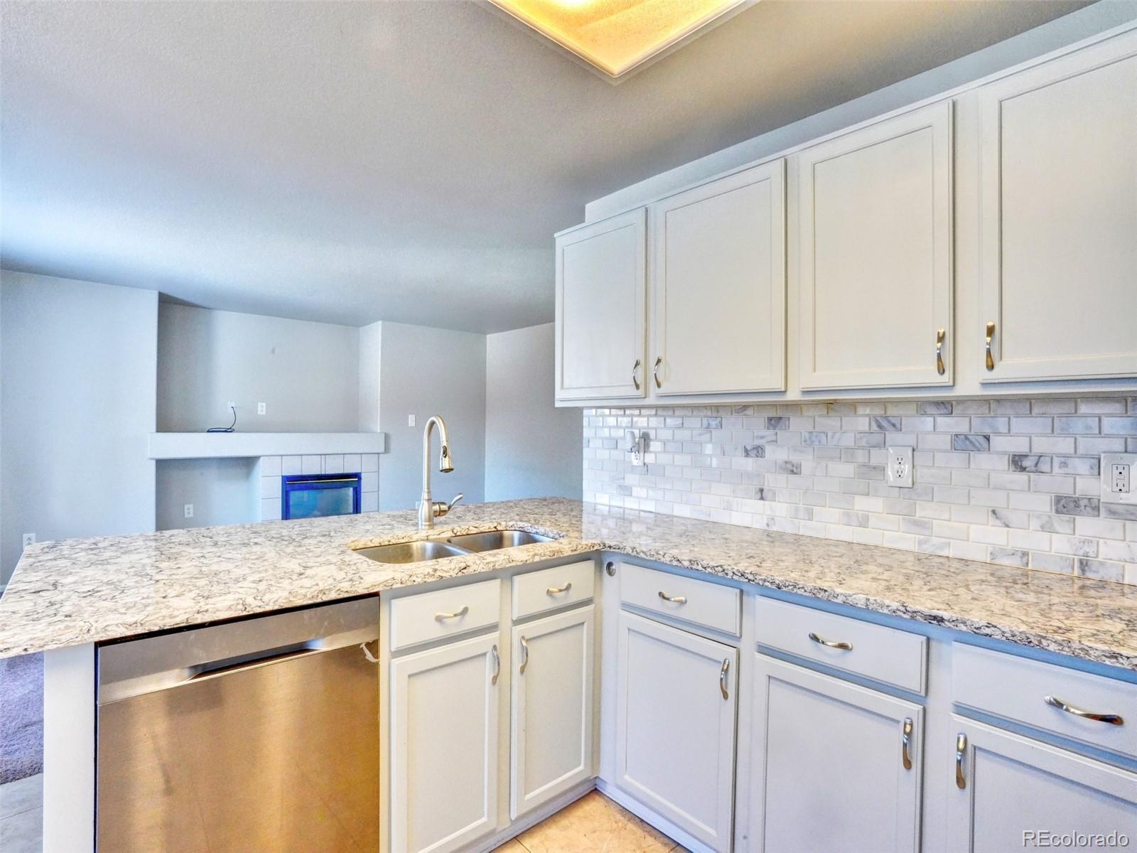 MLS Image #4 for 11727  oswego street,commerce city, Colorado