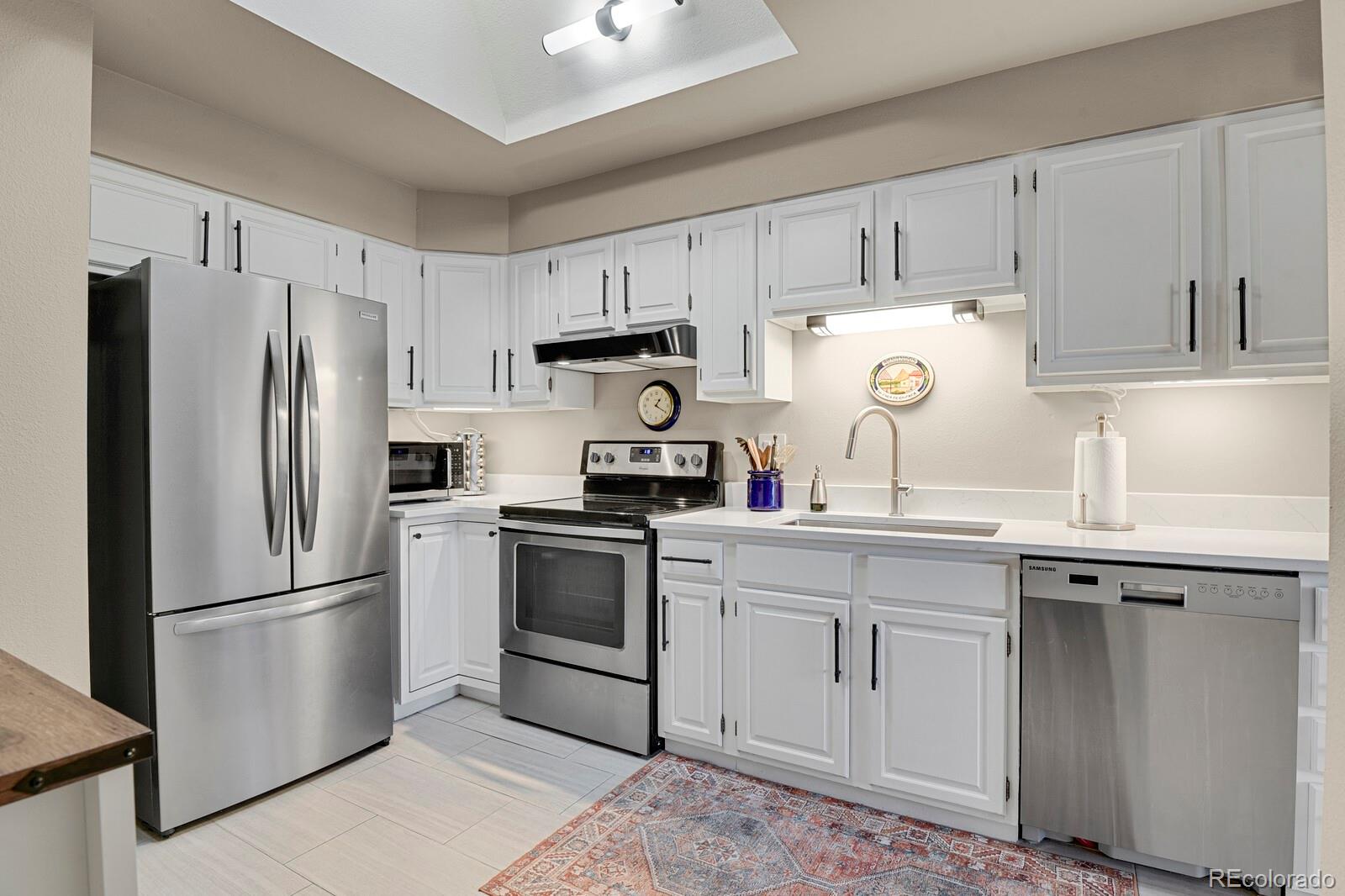MLS Image #13 for 910  fontmore road d,colorado springs, Colorado