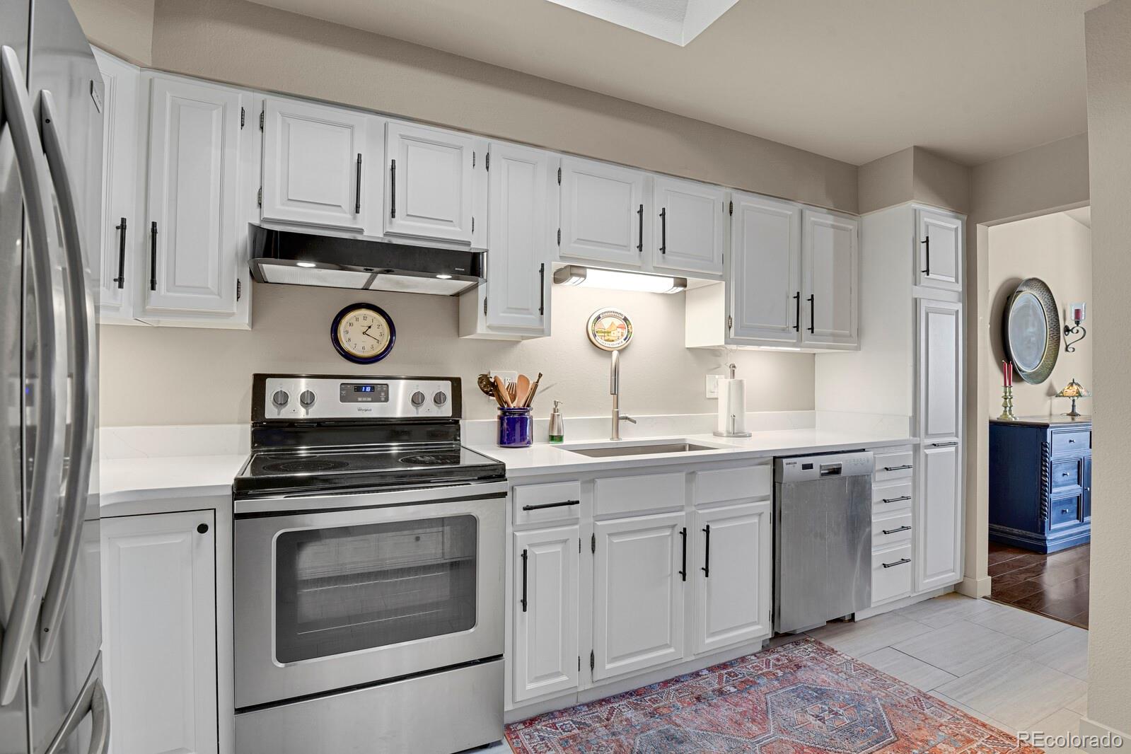 MLS Image #14 for 910  fontmore road d,colorado springs, Colorado