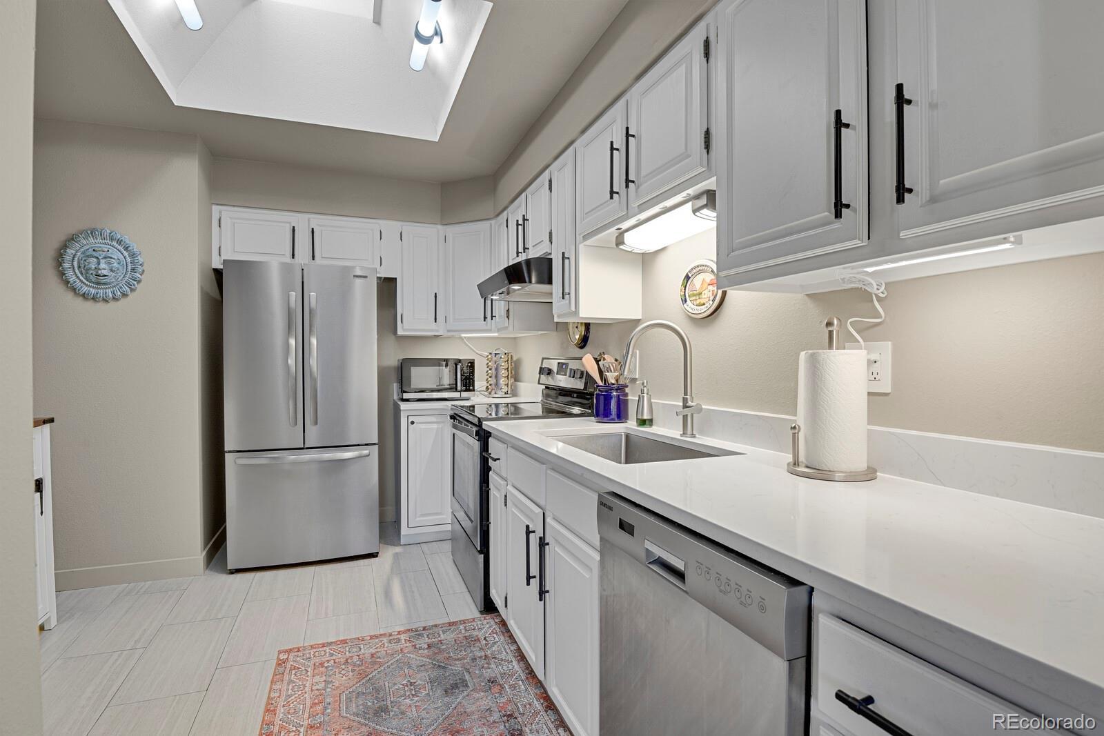 MLS Image #15 for 910  fontmore road d,colorado springs, Colorado