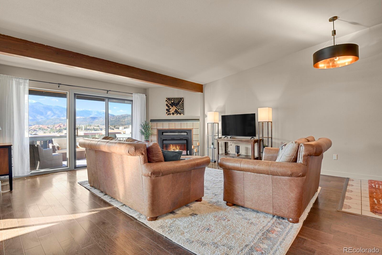 MLS Image #3 for 910  fontmore road d,colorado springs, Colorado
