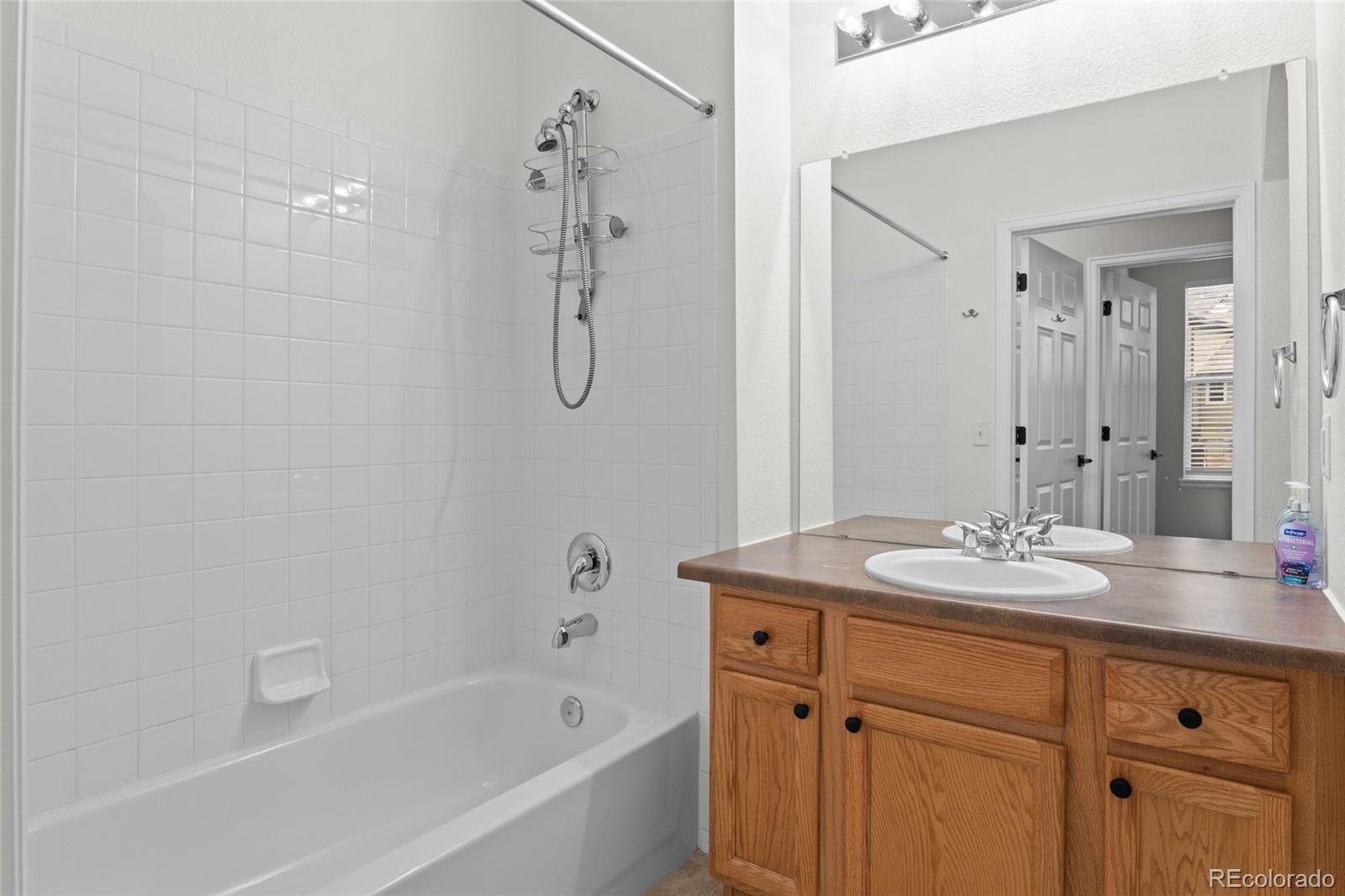 MLS Image #16 for 6754 s winnipeg circle,aurora, Colorado