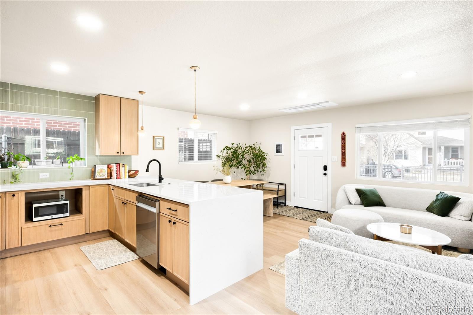MLS Image #11 for 4510 w 36th avenue,denver, Colorado