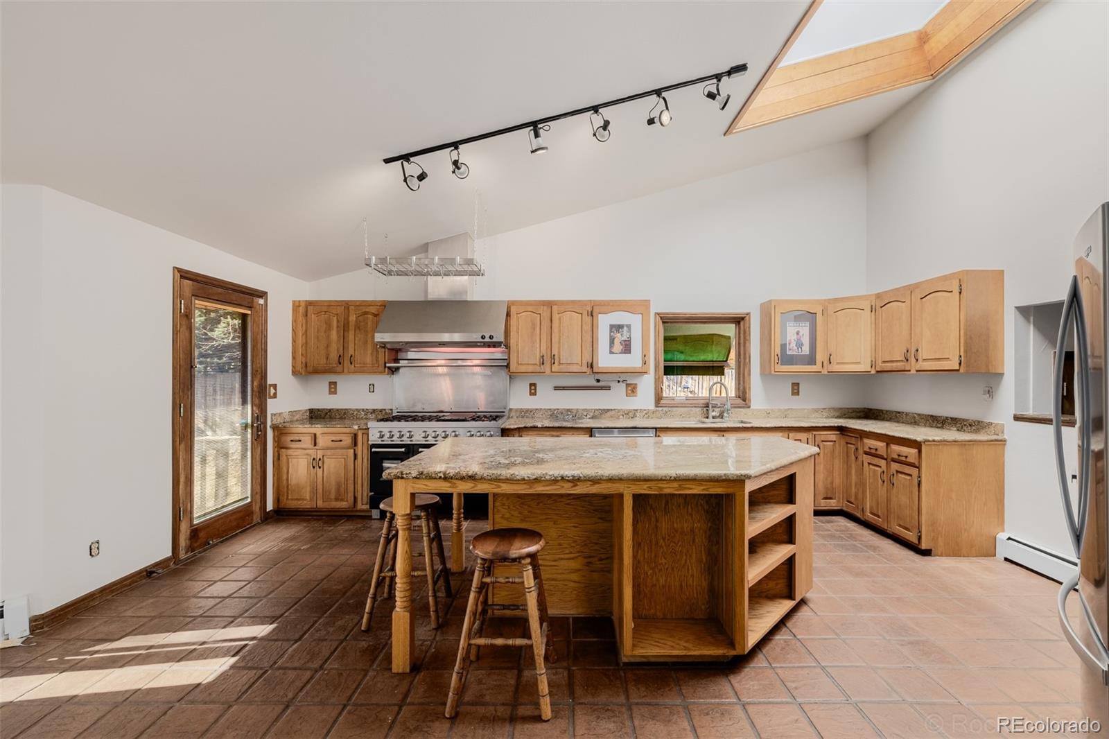 MLS Image #16 for 9270 w baltic drive,lakewood, Colorado