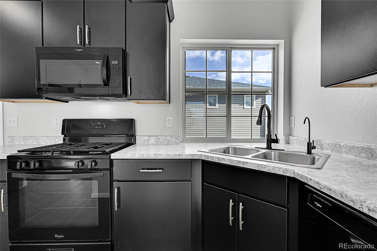 MLS Image #8 for 3793  summerwood way,johnstown, Colorado