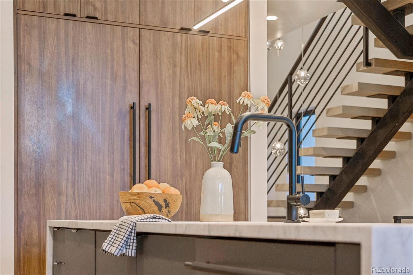 MLS Image #11 for 2824  vallejo street,denver, Colorado