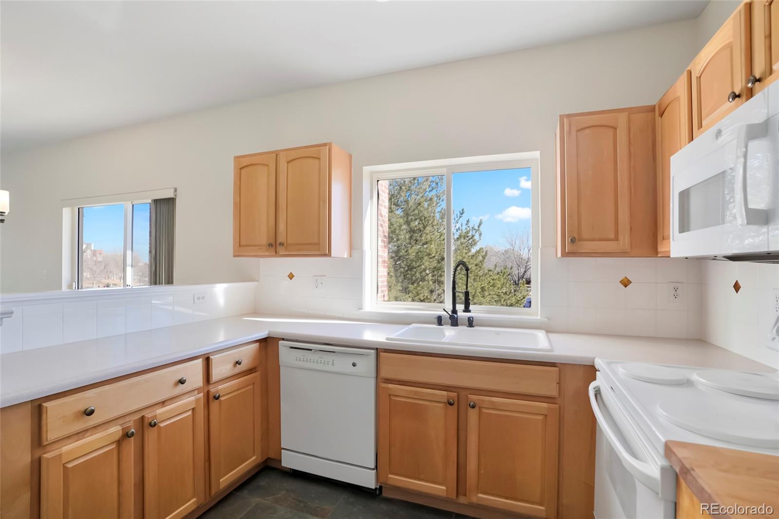 MLS Image #5 for 2895 w riverwalk circle 201,littleton, Colorado