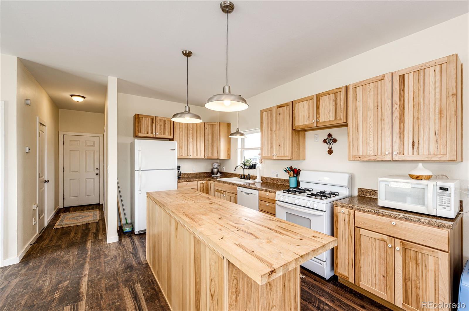 MLS Image #32 for 26101  flower circle,simla, Colorado