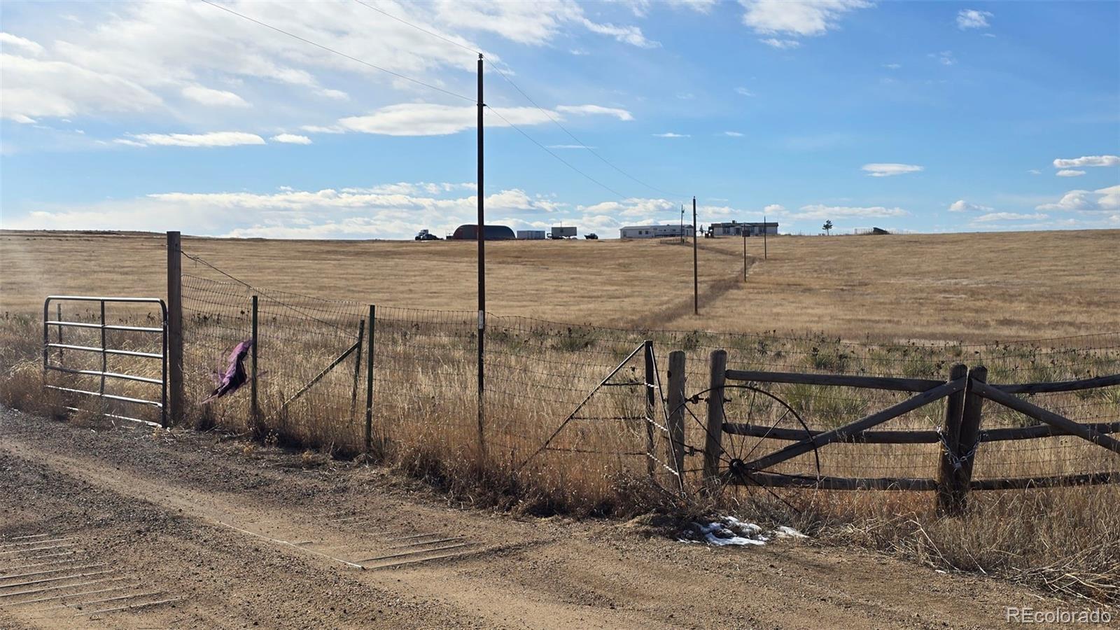 MLS Image #47 for 26101  flower circle,simla, Colorado