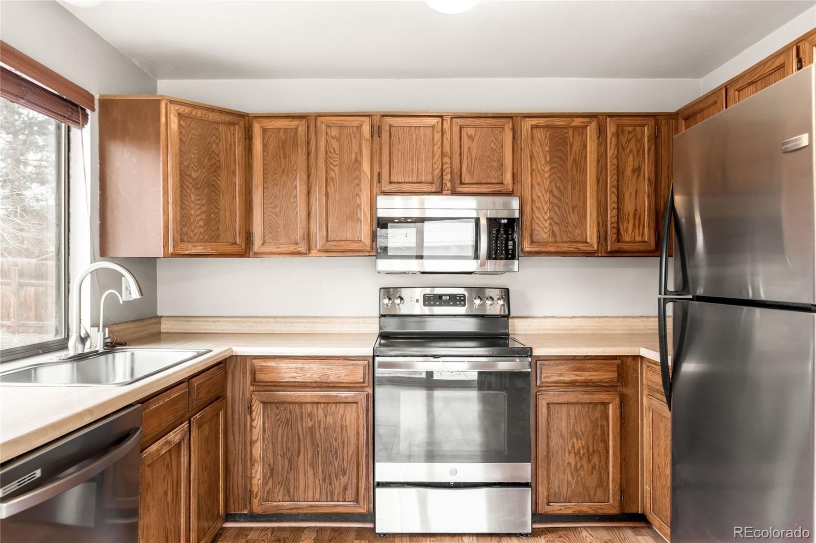 MLS Image #10 for 11319  birch street,thornton, Colorado