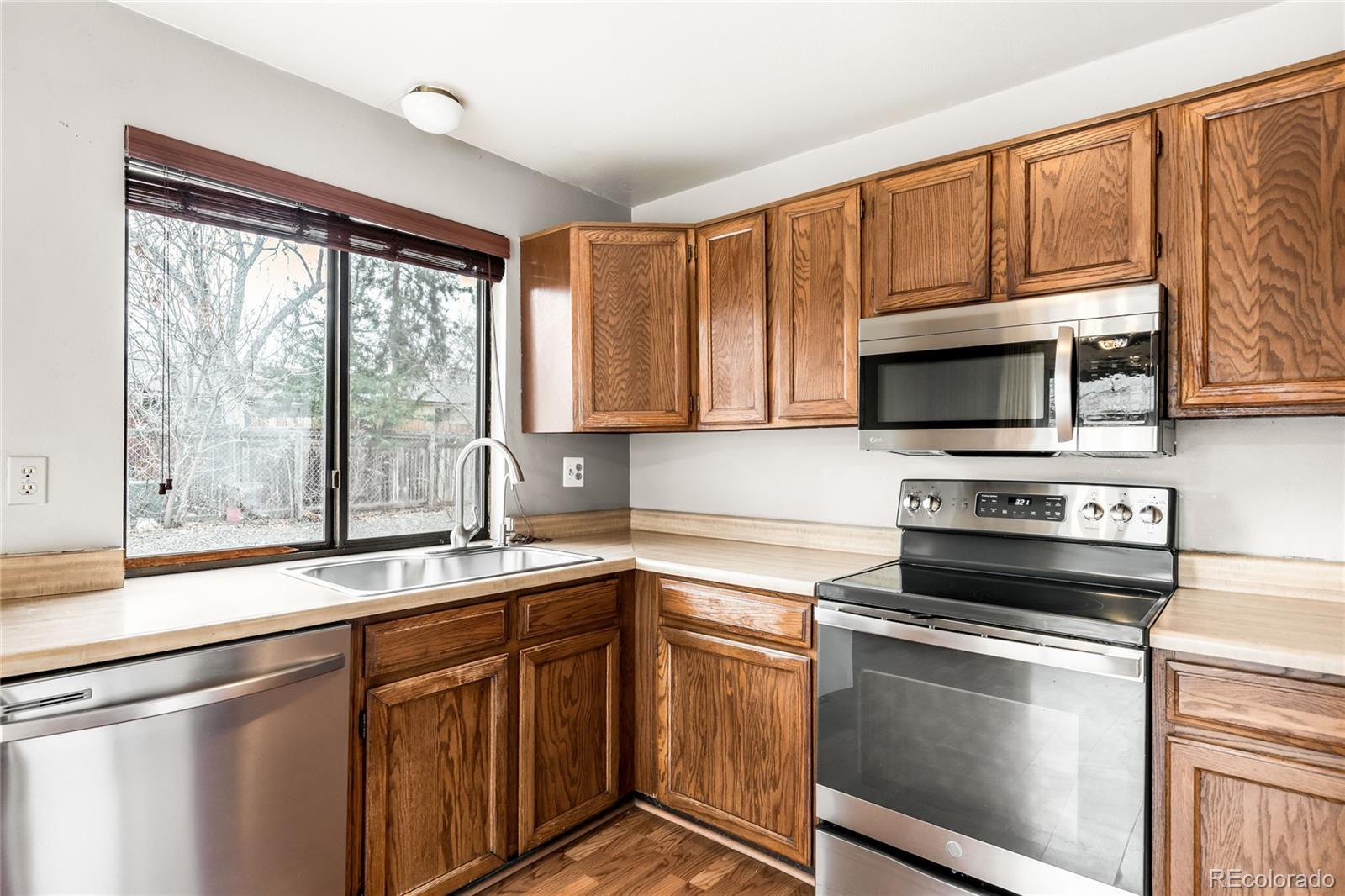 MLS Image #11 for 11319  birch street,thornton, Colorado