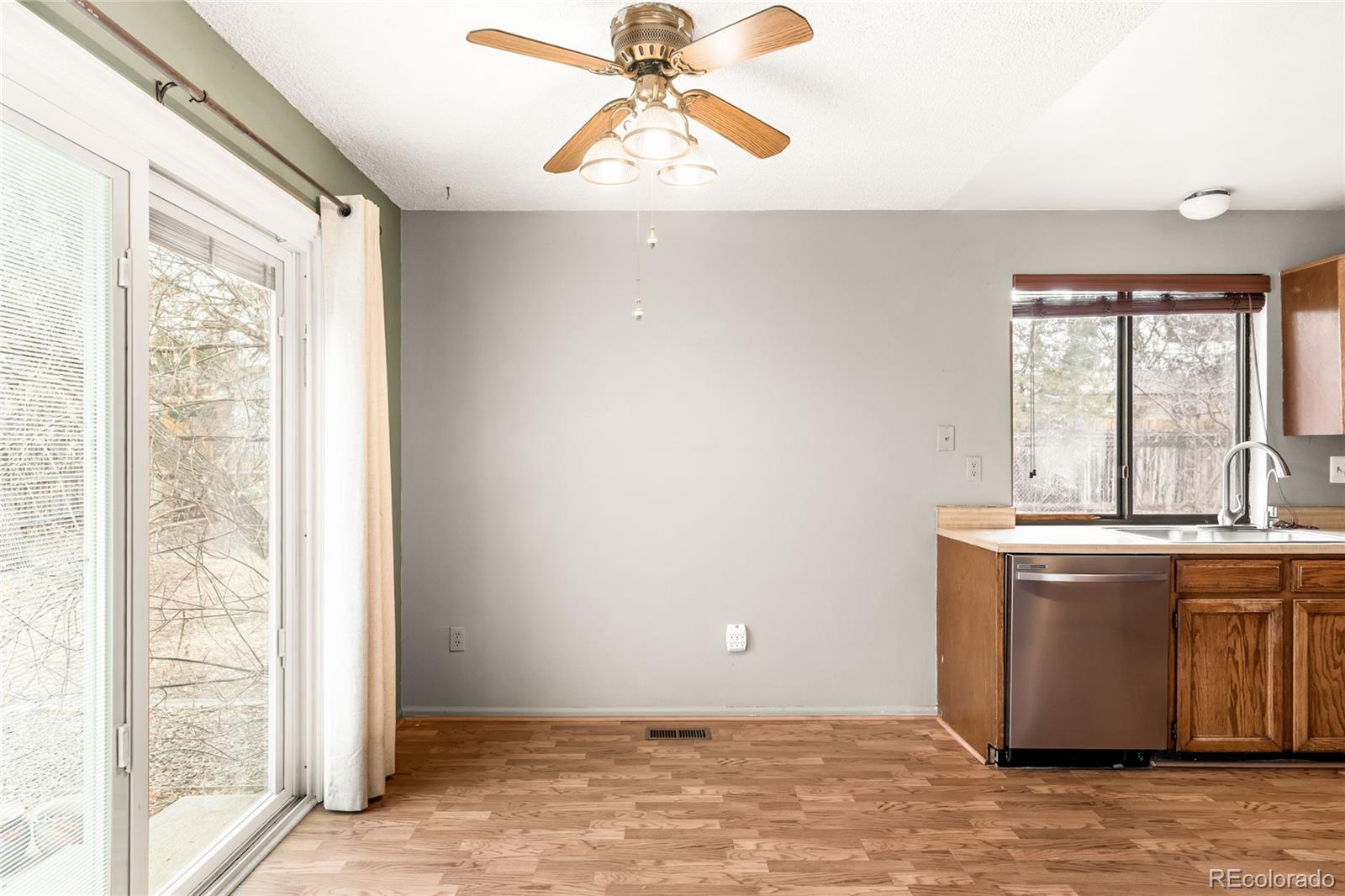 MLS Image #9 for 11319  birch street,thornton, Colorado