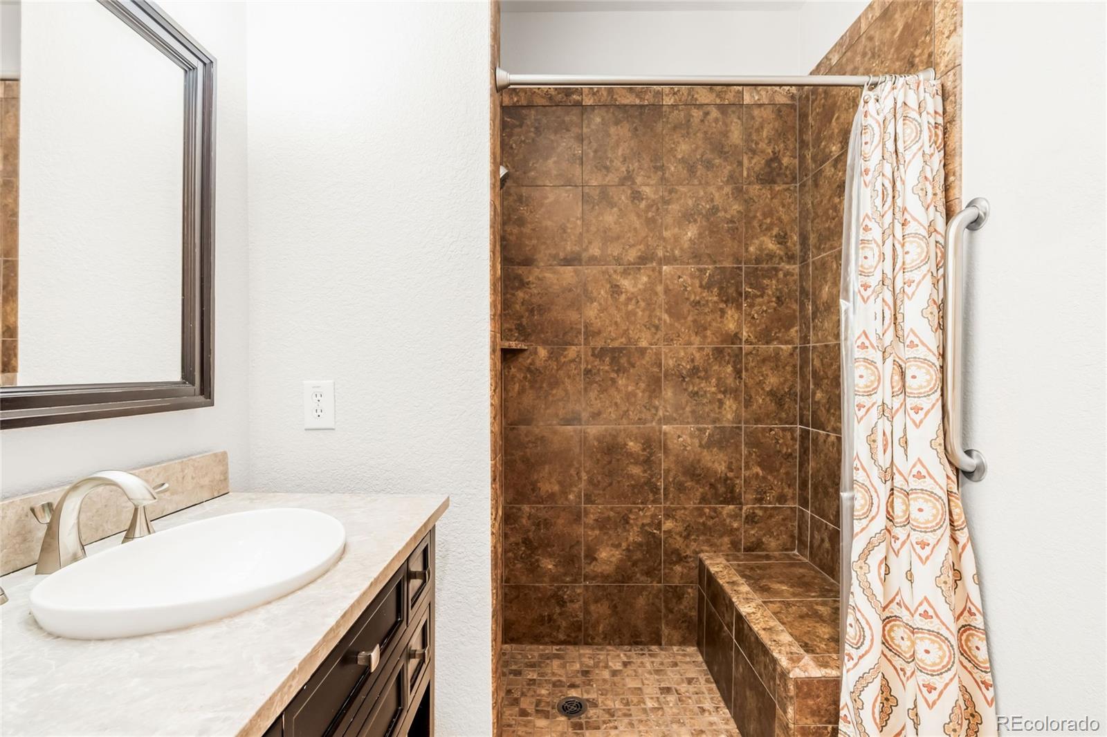 MLS Image #19 for 2388 n xanthia way 102,denver, Colorado