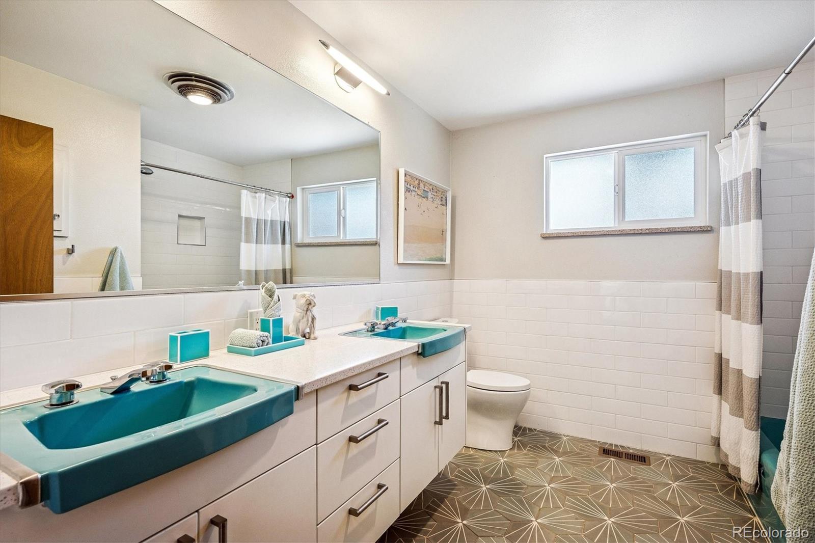 MLS Image #28 for 3552 s eudora way,denver, Colorado